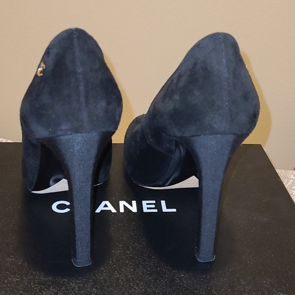 CHANEL authentic suede calfskin pumps, black, size 36 - Picture 4 of 9